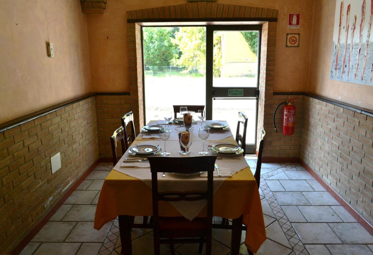 Hotel Fontana Rubiera Eksteriør billede